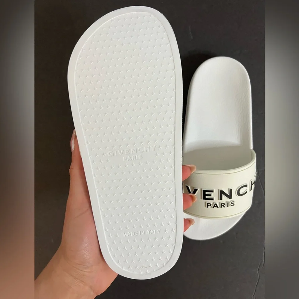 Givenchy Pool Slides - Picture 6 of 10